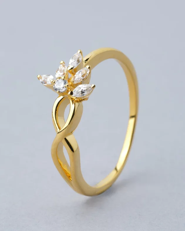 Diva 18Kt Gold & Diamond Ring - Image 4